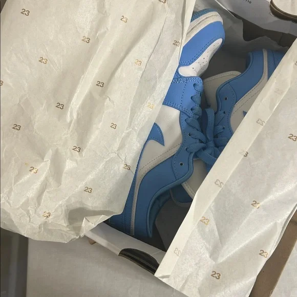*Sale*Nike Air Jordan 1 Low University Blue Women’s NO BOX!(NOT INCLUDED) - Picture 8 of 9